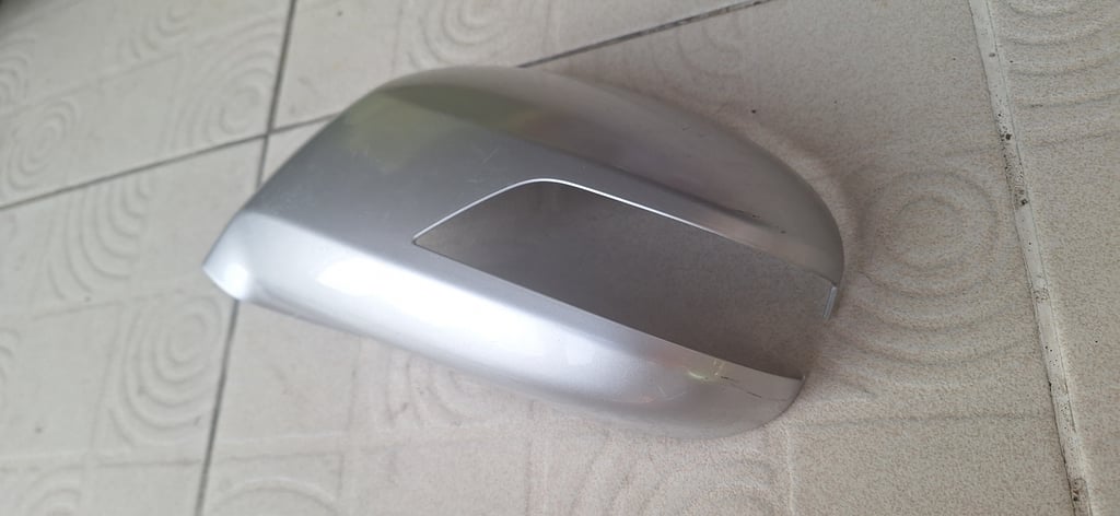 ฝาครอบกระจกมองข้างซ้าย Honda Freed แท้ สีบอร์น