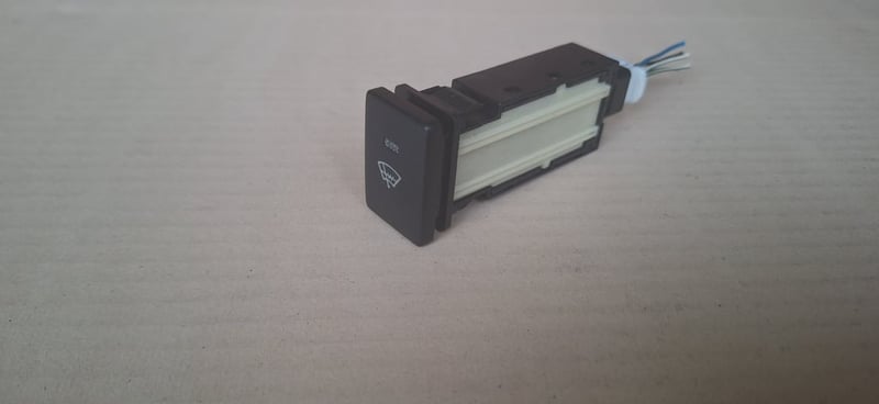 สวิทช์ Heating Toyota แท้ ขนาด 2.2 x 3.3เซนติเ สวิทช์ Heating Toyota แท้ ขนาด 2.2 x 3.3เซนติเ