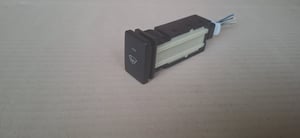 สวิทช์ Heating Toyota แท้ ขนาด 2.2 x 3.3เซนติเ สวิทช์ Heating Toyota แท้ ขนาด 2.2 x 3.3เซนติเ