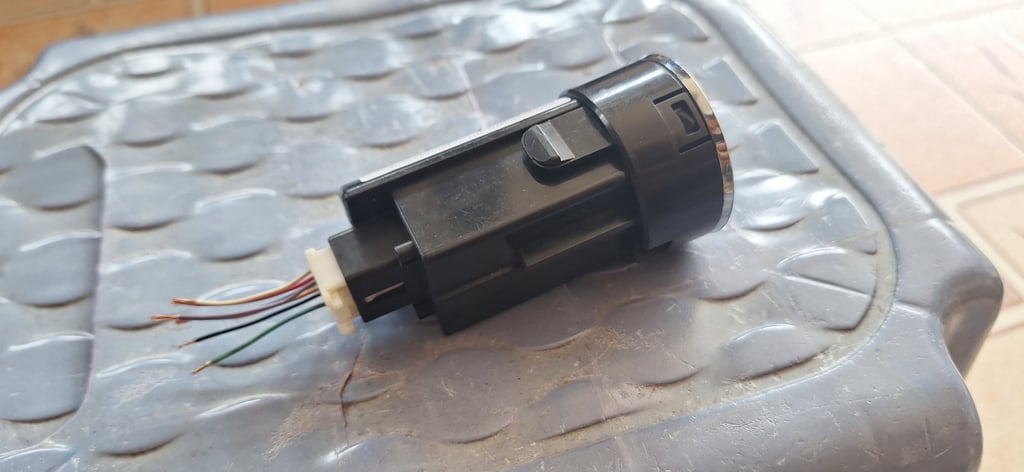 ปุ่มกดสตาร์ toyota มือสองญี่ปุ่น