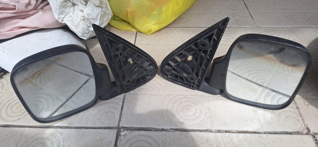 กระจกมองข้าง Daihatsu แท้ Hijet 2004 LE-S210V Daihatsu Atrai7 รถกระป้อ กระจกมองข้าง Daihatsu แท้ Hijet 2004 LE-S210V Daihatsu Atrai7 รถกระป้อ