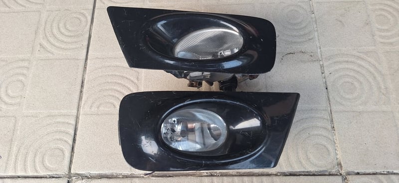 ไฟตัดหมอก HONDA แท้ พร้อมกรอบสีดำ มือสองญี่ปุ่น ไฟตัดหมอก HONDA แท้ พร้อมกรอบสีดำ มือสองญี่ปุ่น