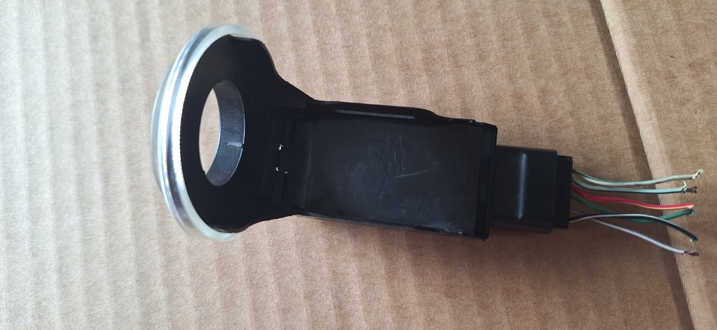 ไฟรูกุญแจ ของรถTOYOTA ตัวนอก แบบแสง LED สีเขียว