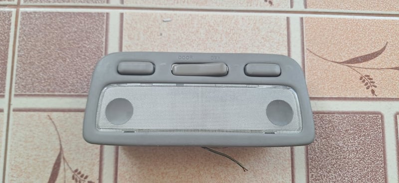 ไฟส่องแผนที่ TOYOTA รุ่นเก่า  ตรงรุ่น Toyota Celica T20 1994