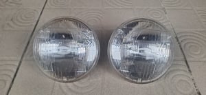 ไฟหน้าทรงกลมรถรุ่นเก่า Koito มือสองจากญี่ปุ่น ขนาด 5.5นิ้ว ไฟหน้าทรงกลมรถรุ่นเก่า Koito มือสองจากญี่ปุ่น ขนาด 5.5นิ้ว