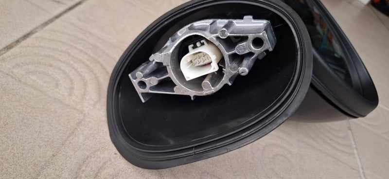 กระจกมองข้าง Mini Cooper R60 ข้าง