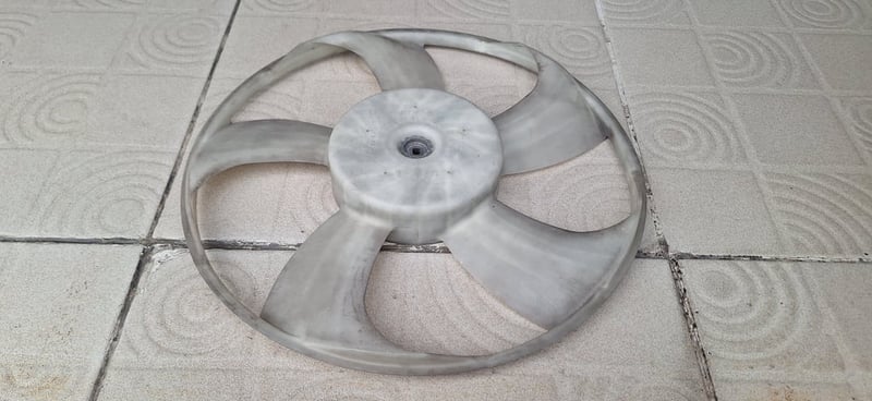 ใบพัดพัดลมหม้อน้ำ Denso แท้ ใส่รถ Toyota