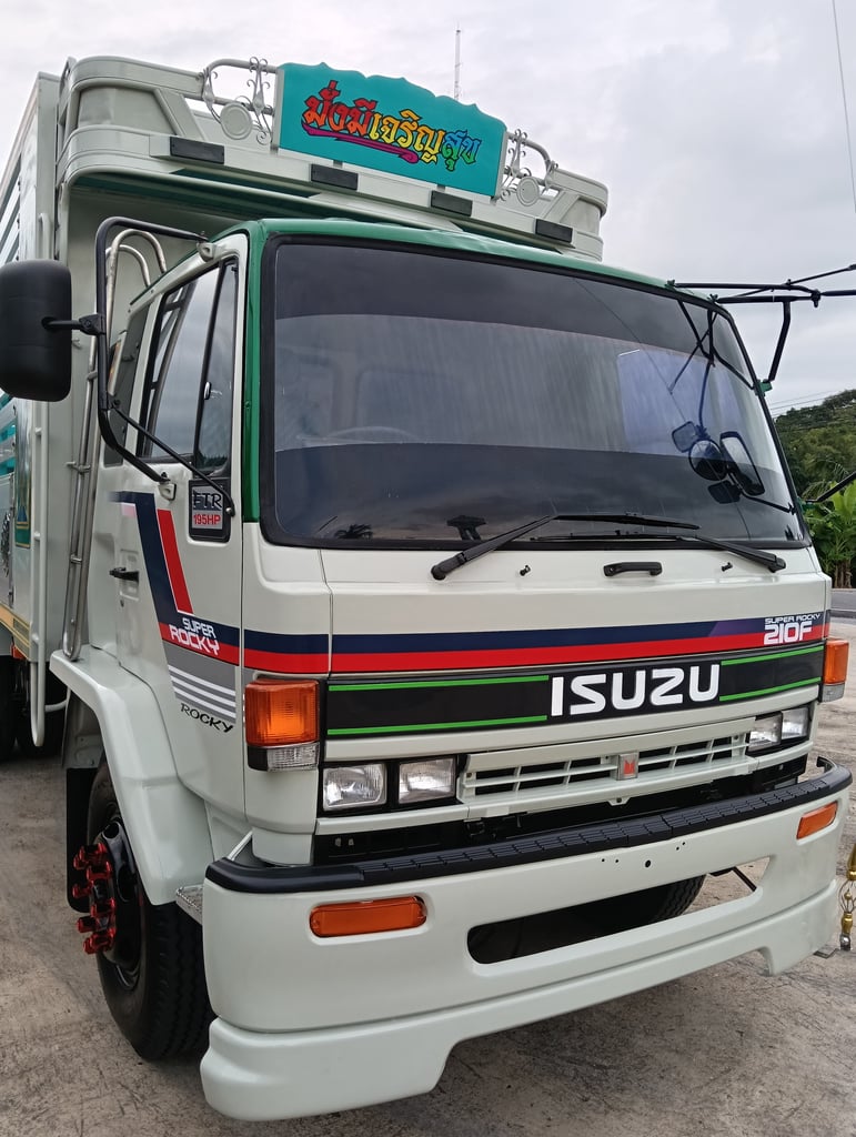 ขายรถ 6ล้อดั๊มพ์เกษตร ISUZU ROCKY FTR (รถห้างค่ะ) รถพร้อมใช้งาน เอกสารพร้อมโอน ขายรถ 6ล้อดั๊มพ์เกษตร ISUZU ROCKY FTR (รถห้างค่ะ) รถพร้อมใช้งาน เอกสารพร้อมโอน