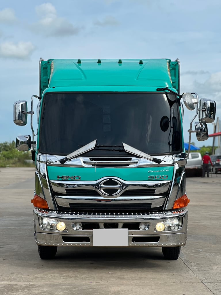HINO FC 250แรงม้า รถบรรทุก 6ล้อ ดั้มพ์ ปี2023