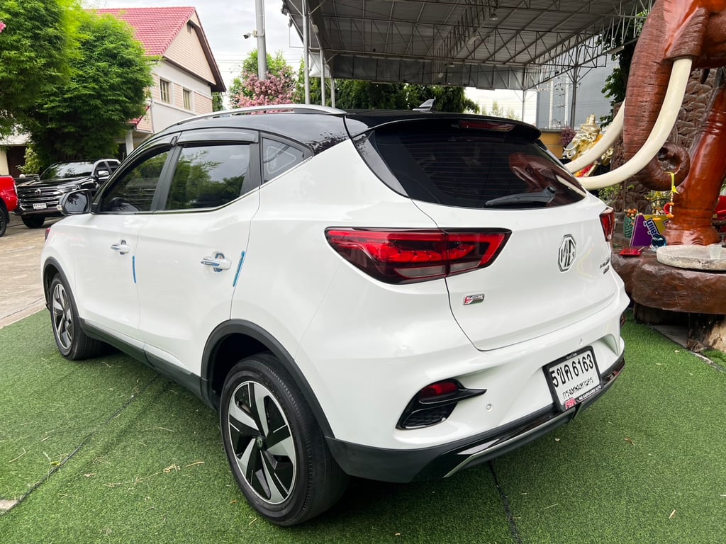 MG VS HEV 1.5 X Two Tone 