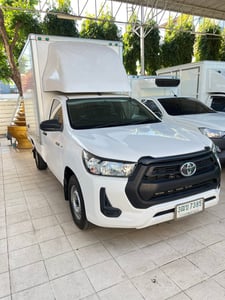  Toyota Hilux Revo 2.4 Entry 