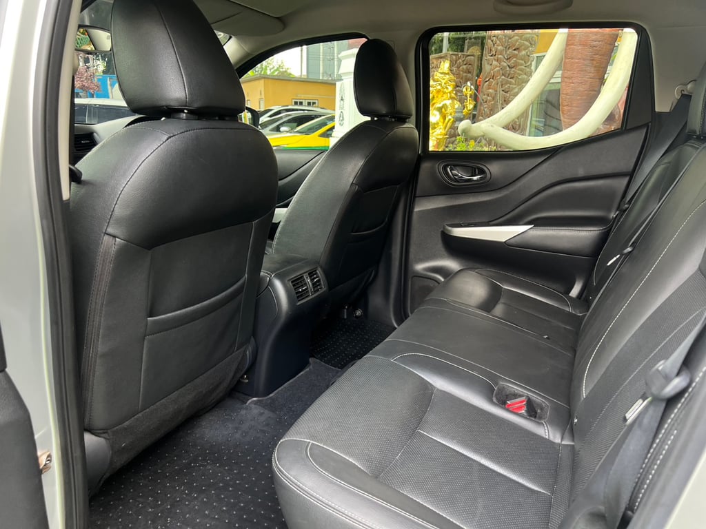 #NISSAN NAVARA 2.5 DOUBLE CAB VL 4WD ปี 2020  #NISSAN NAVARA 2.5 DOUBLE CAB VL 4WD ปี 2020