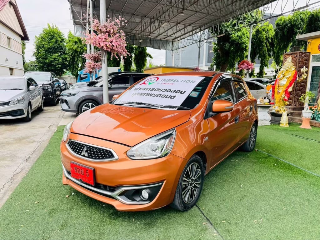 🚗 Mitsubishi MIRAGE 1.2 GLS Hatchback 
