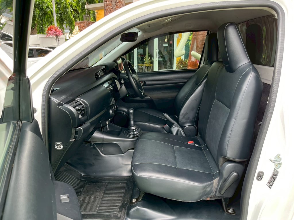 🚗Toyota Hilux Revo 2.4 Entry ปี : 2024 