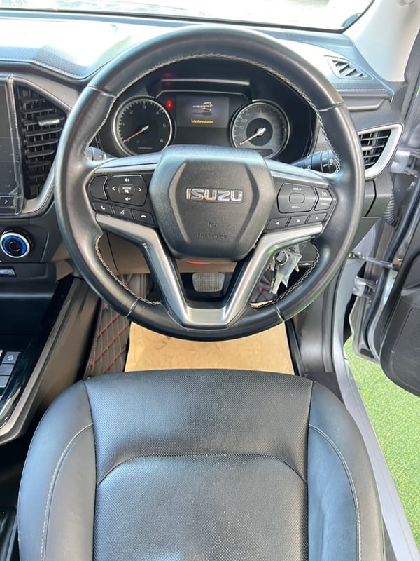 #Isuzu D-MAX 1.9 Cab-4 Hi-Lander Z Cab-4 #Isuzu D-MAX 1.9 Cab-4 Hi-Lander Z Cab-4