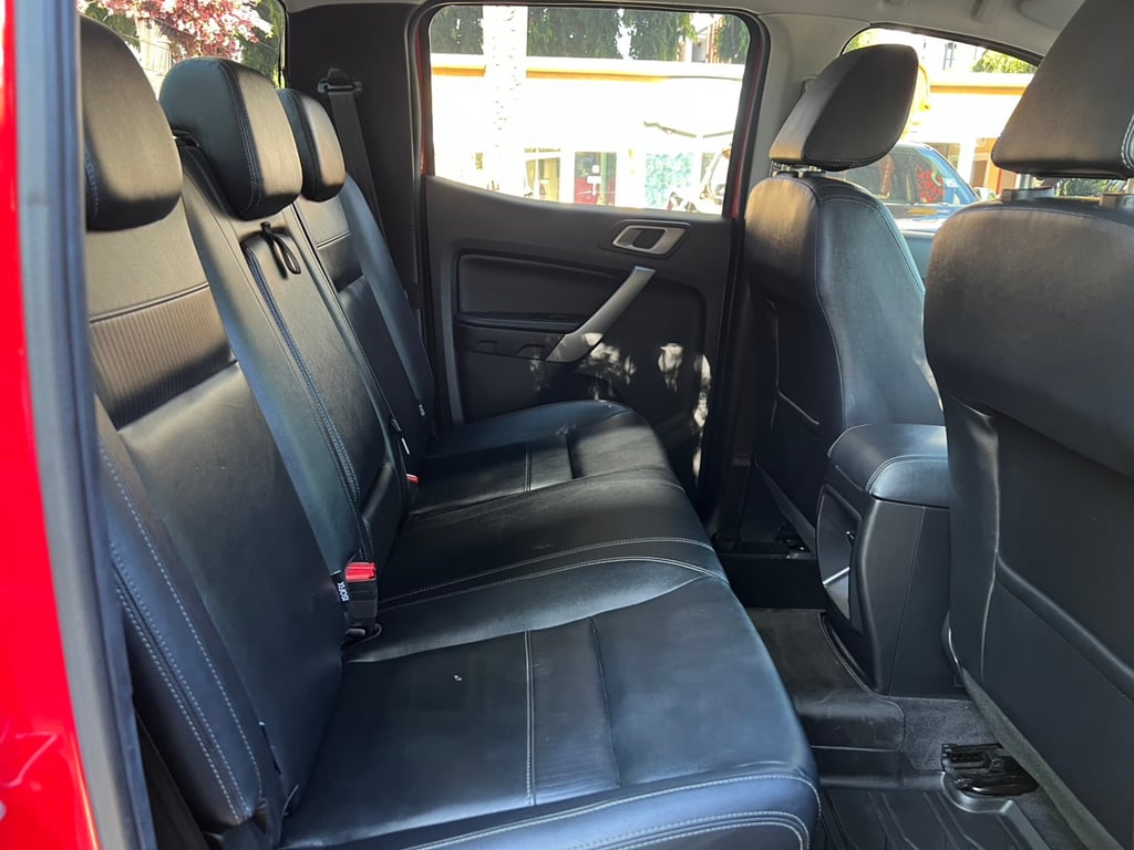 #Ford RANGER 2.2 DOUBLE CAB XLT Open Cab Hi-Rider