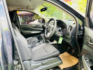 Nissan Navara 2.5 KING CAB SL 