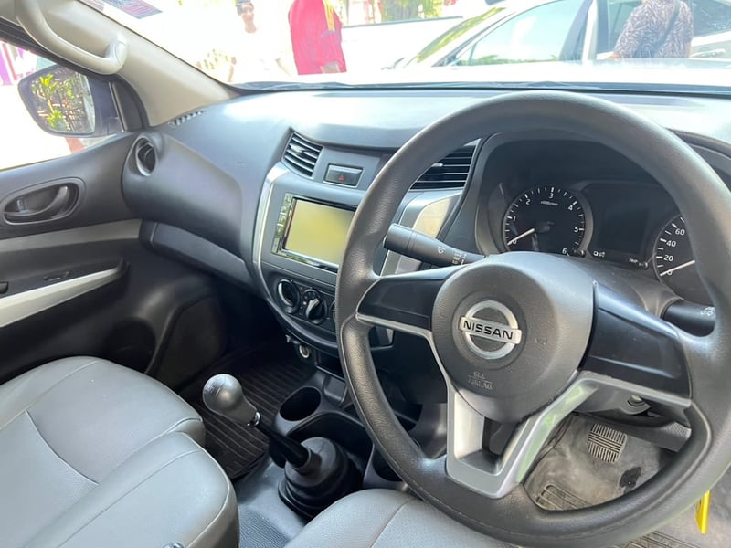 Navara 2.5 SINGLE SL 