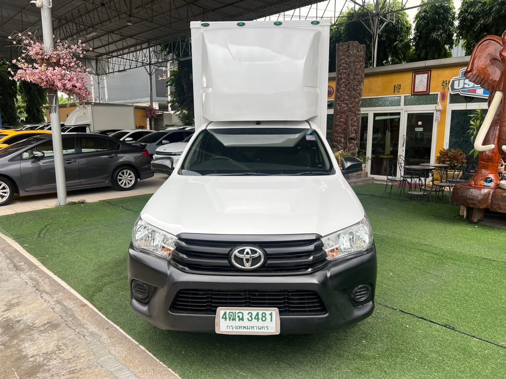 🚗Toyota Hilux Revo 2.4 J 🚗Toyota Hilux Revo 2.4 J