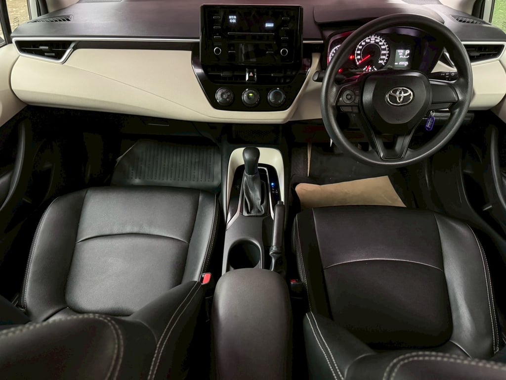 🚗 TOYOTA ALTIS TOP 1.6 J LIMO AUTO ปี 2019