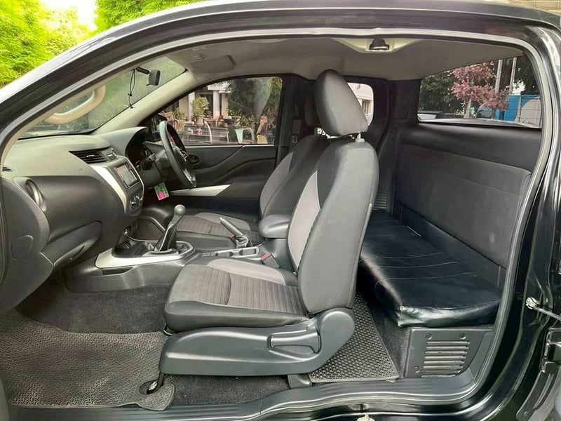 ฟรีดาวน์0บาท NISSAN NAVARA CAB 2.5 SL MT 2023