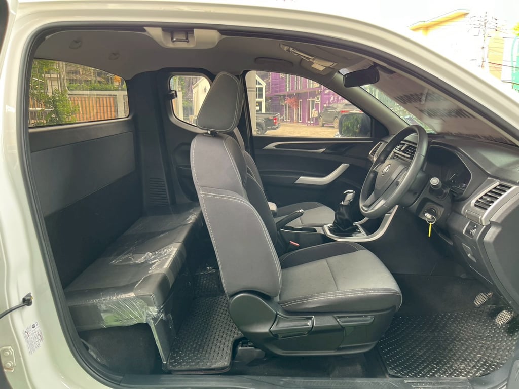 🚘 MG EXTENDER CAB 2.0 C MT ปี 2024