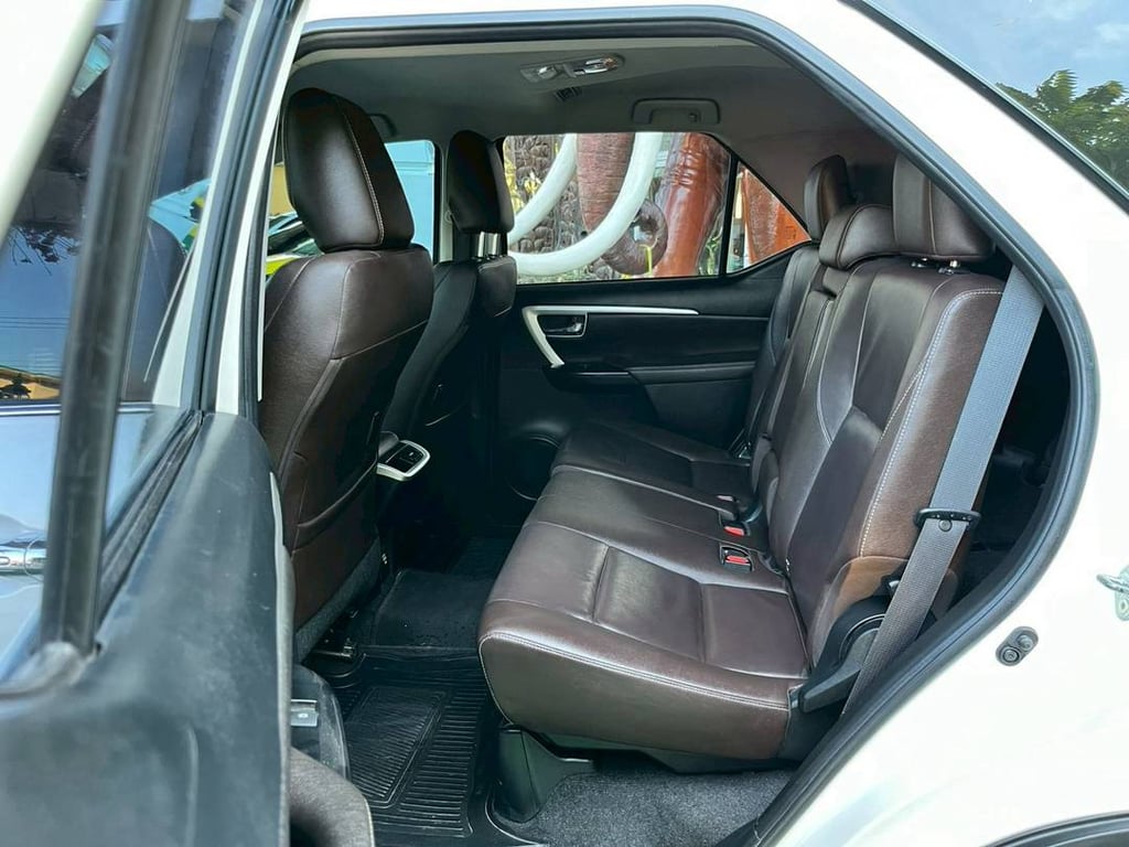 TOYOTA FORTUNER 2.4 V AUTO! ปี 2019! 👑 TOYOTA FORTUNER 2.4 V AUTO! ปี 2019! 👑