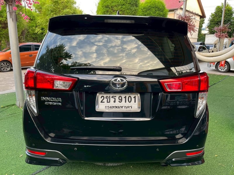 🚙💨 TOYOTA INNOVA CRYSTA 2.8 PREMIUM AUTO ปี 2022
