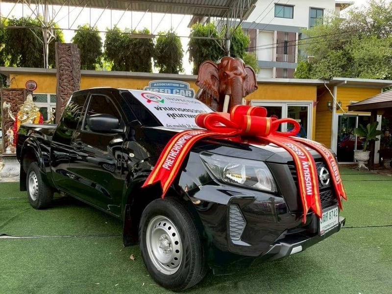 ฟรีดาวน์0บาท NISSAN NAVARA CAB 2.5 SL MT 2023