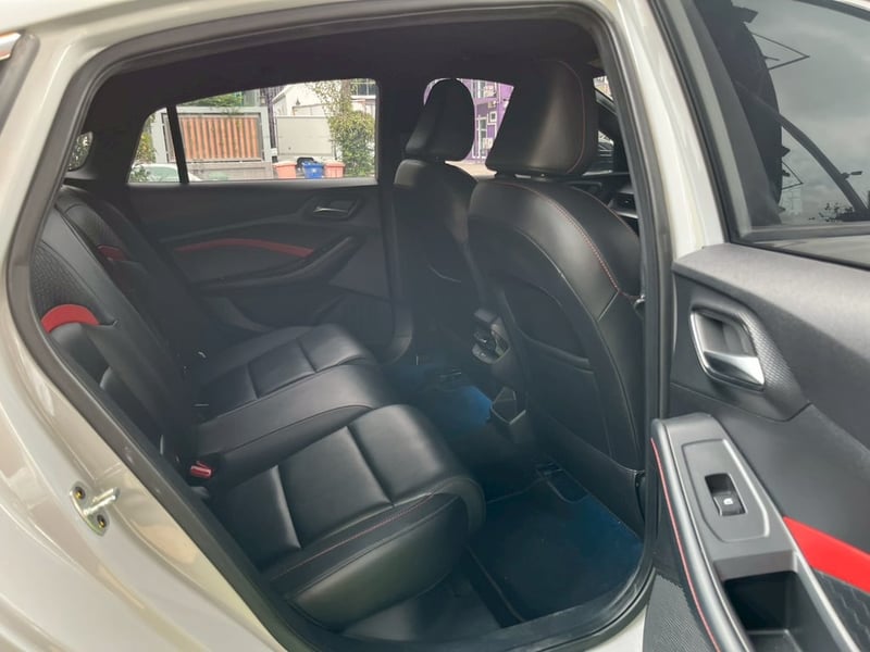 NEW MG 5 1.5 10TH ANNIVERSARY AUTO 2024 NEW MG 5 1.5 10TH ANNIVERSARY AUTO 2024