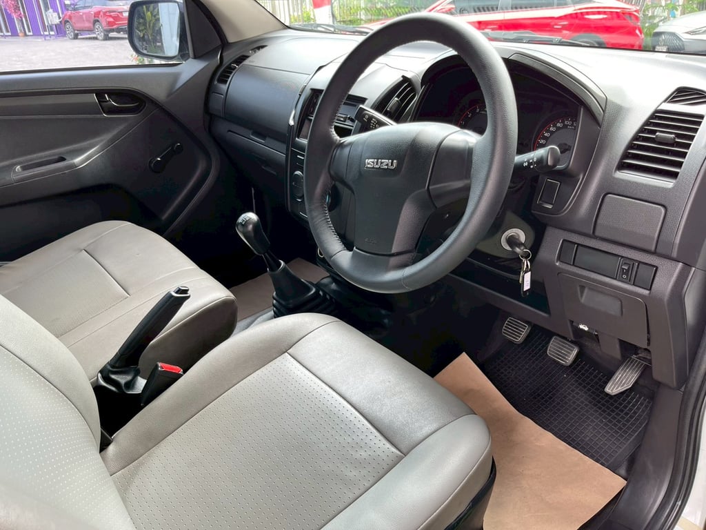 🚚 ISUZU D-MAX SPARK 1.9 MT! ปี 2019! ตู้เปิด 3 ด้าน! 🚚 🚚 ISUZU D-MAX SPARK 1.9 MT! ปี 2019! ตู้เปิด 3 ด้าน! 🚚