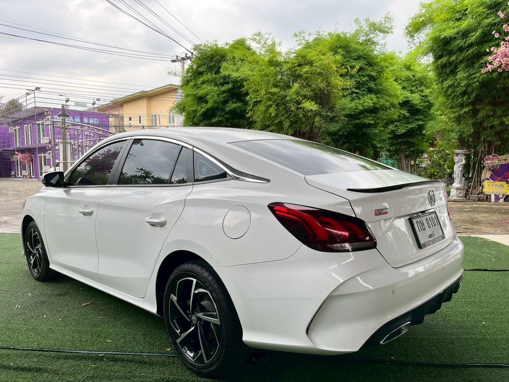 🚘 MG 5 TOP 1.5 X SUNROOF AUTO 2024 🚘 MG 5 TOP 1.5 X SUNROOF AUTO 2024