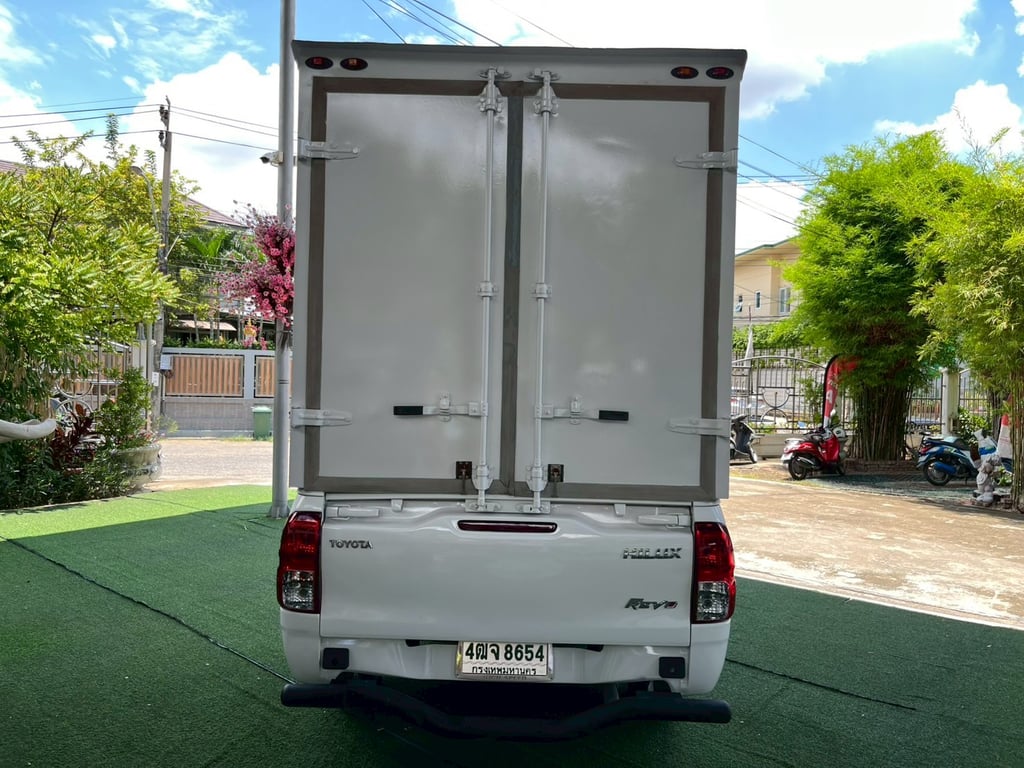 TOYOTA REVO SINGLECAB 2.4 J ตู้ทึปหลังคาสูง ปี 2018