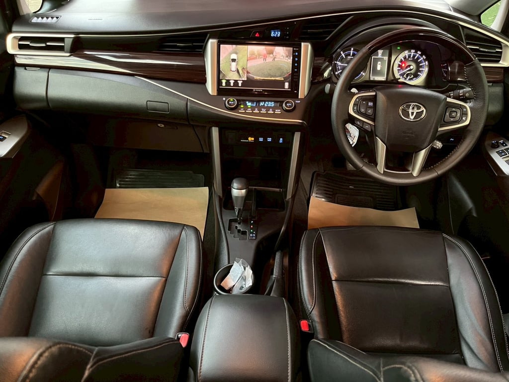 🚙💨 TOYOTA INNOVA CRYSTA 2.8 PREMIUM AUTO ปี 2022