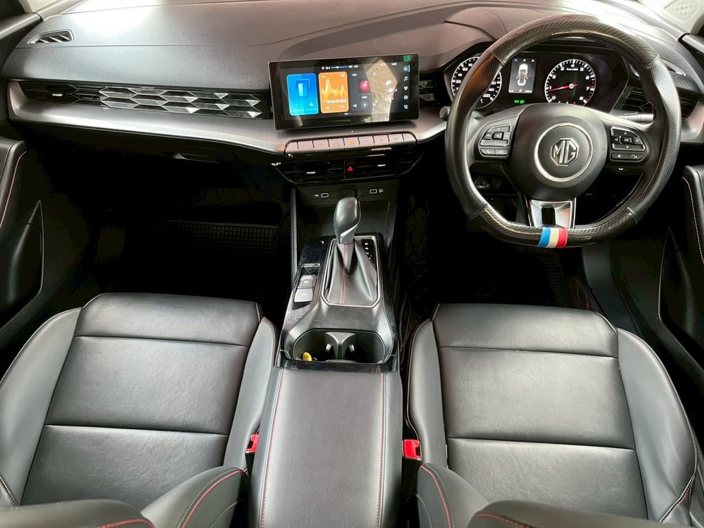 🚗 MG 5 1.5 D AUTO ปี 2024