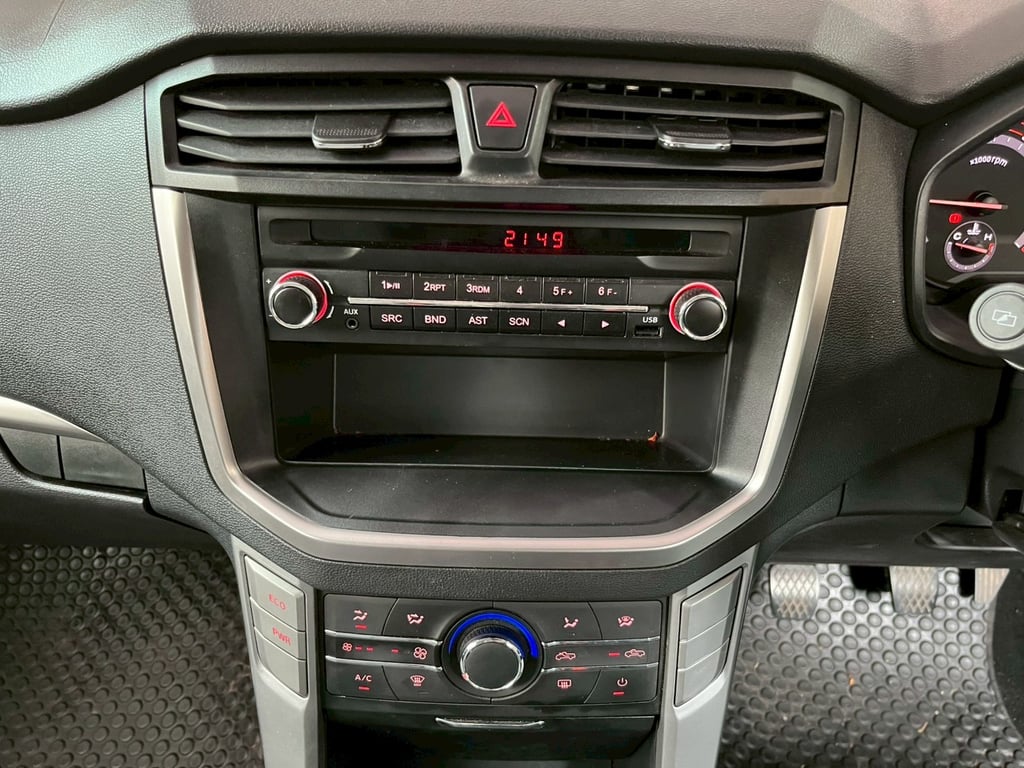 🚘 MG EXTENDER CAB 2.0 C MT ปี 2024