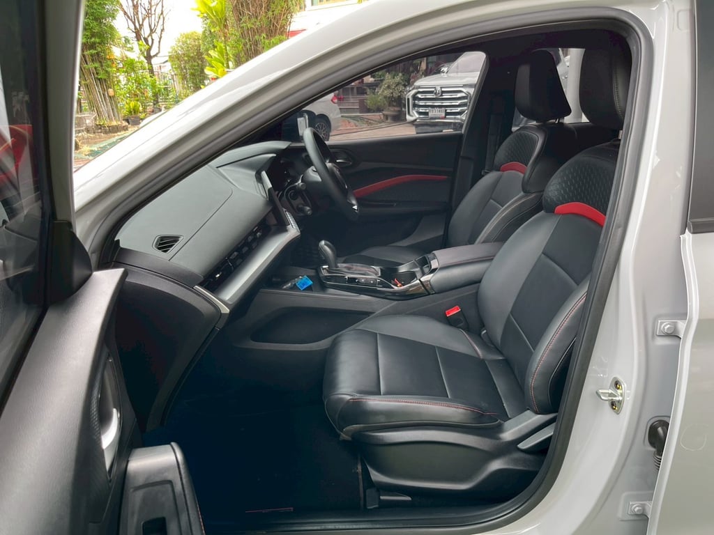 NEW MG 5 1.5 10th Anniversary Spaceial edition 2024