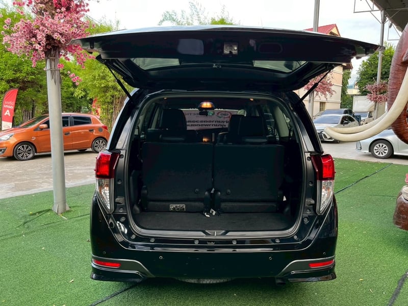 🚙💨 TOYOTA INNOVA CRYSTA 2.8 PREMIUM AUTO ปี 2022