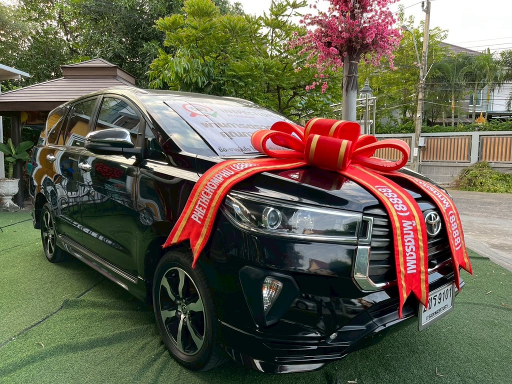 🚘 TOYOTA INNOVA CRYSTA 2.8 PREMIUM AUTO ปี 2022