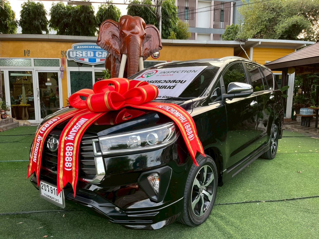 🚘 TOYOTA INNOVA CRYSTA 2.8 PREMIUM AUTO ปี 2022