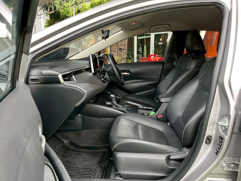 🚗 TOYOTA ALTIS TOP 1.6 G AUTO ปี 2025