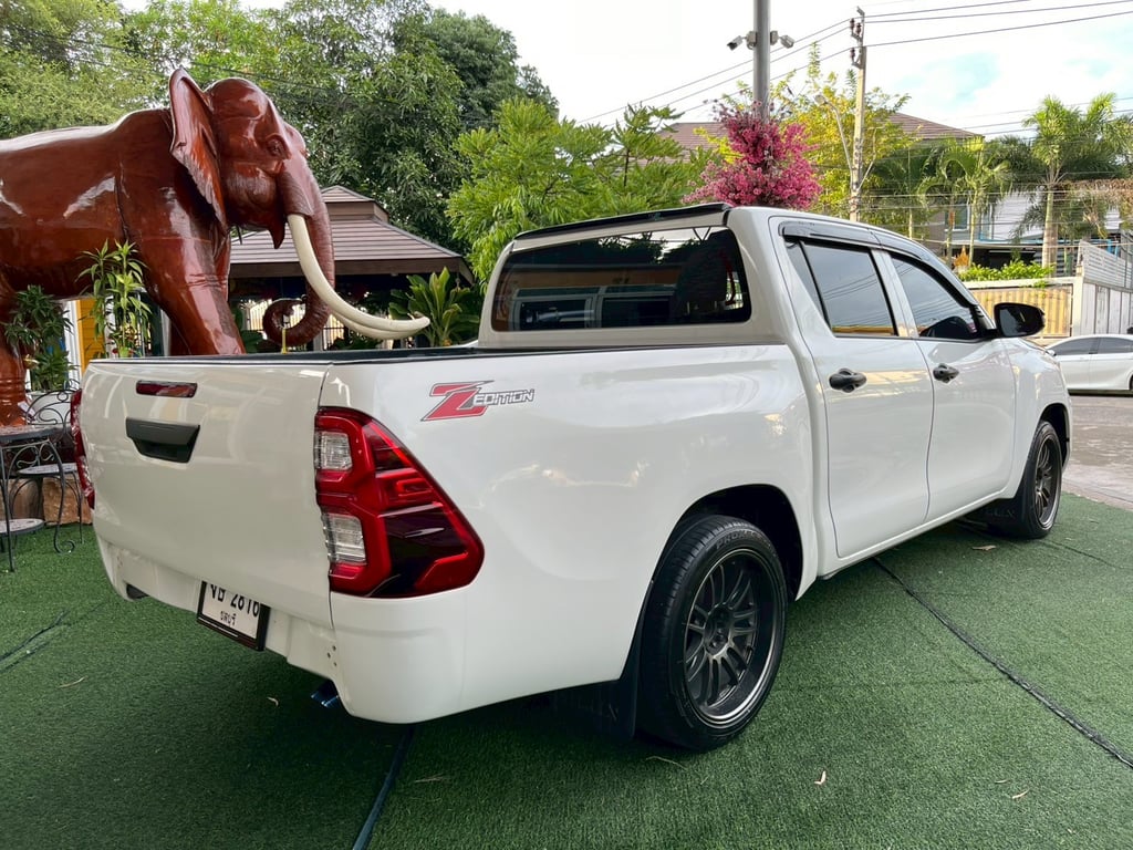 🚘 TOYOTA REVO DOUBLE CAB 2.4 ENTRY Z-EDITION AUTO 2024 🚘 TOYOTA REVO DOUBLE CAB 2.4 ENTRY Z-EDITION AUTO 2024