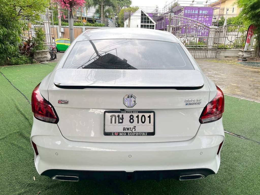 🚘 MG 5 TOP 1.5 X SUNROOF AUTO 2024