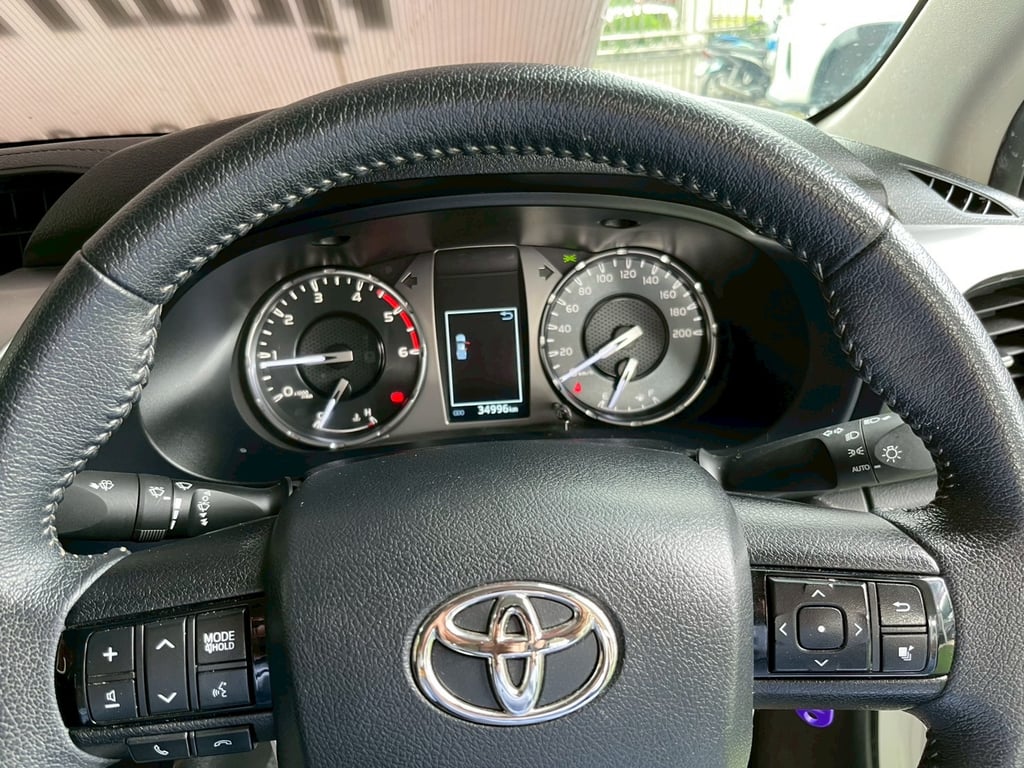 🚘 TOYOTA REVO SMARTCAB 2.4 MID Z-EDITION MT ปี 2023