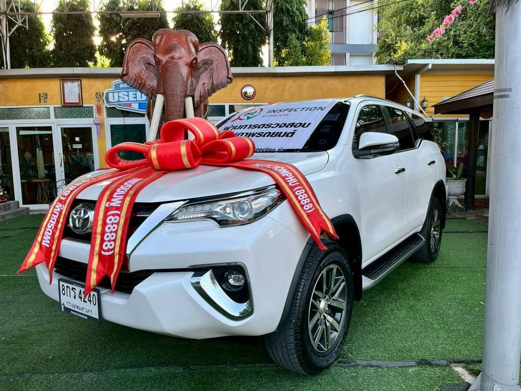 TOYOTA FORTUNER 2.4 V AUTO! ปี 2019! 👑 TOYOTA FORTUNER 2.4 V AUTO! ปี 2019! 👑