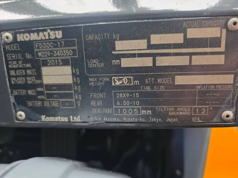 รถโฟล์คลิฟท์มือสอง KOMATSU FD30C-17 รถโฟล์คลิฟท์มือสอง KOMATSU FD30C-17
