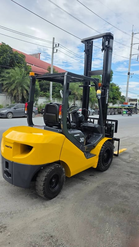 รถโฟล์คลิฟท์มือสอง KOMATSU FD30T-16