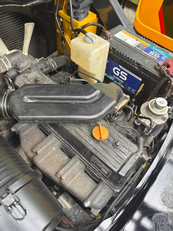 รถโฟล์คลิฟท์มือสอง KOMATSU FD30T-16