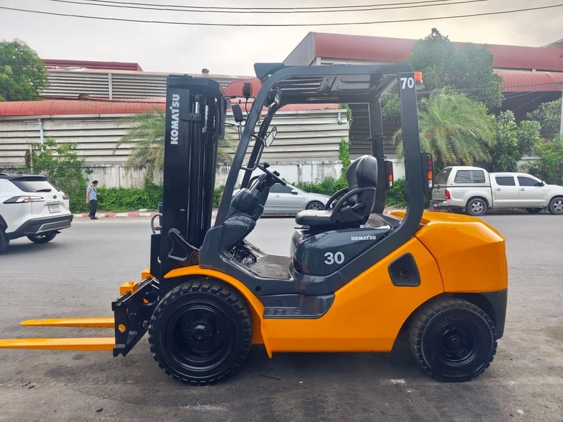 รถโฟล์คลิฟท์มือสอง KOMATSU FD30T-17 Hinge Fork