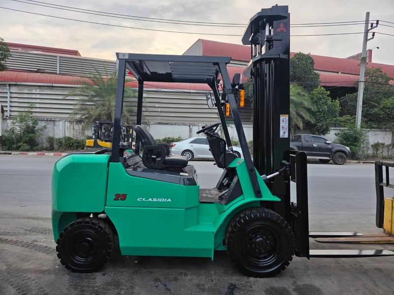รถโฟล์คลิฟท์มือสอง MITSUBISHI CLASIDIA FD30T รถโฟล์คลิฟท์มือสอง MITSUBISHI CLASIDIA FD30T